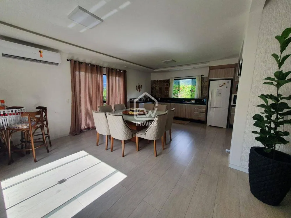 Casa, 3 quartos, 200 m² - Foto 7