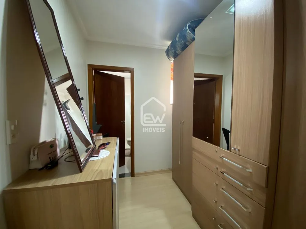 Casa, 3 quartos, 337 m² - Foto 4