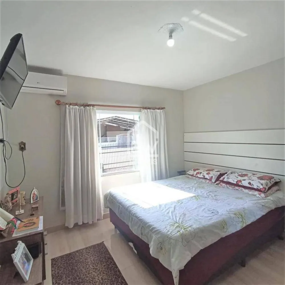 Casa, 4 quartos, 220 m² - Foto 15
