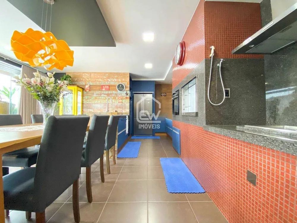 Casa, 3 quartos, 320 m² - Foto 13