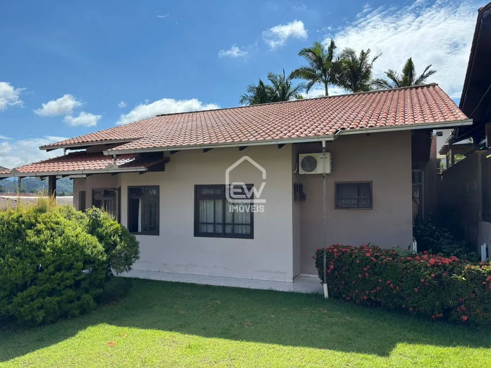 Casa, 3 quartos, 227 m² - Foto 4