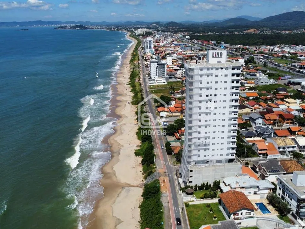 Apartamento, 3 quartos, 161 m² - Foto 1