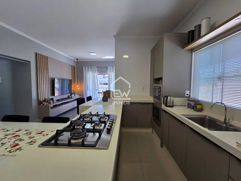 Casa, 3 quartos, 330 m² - Foto 6