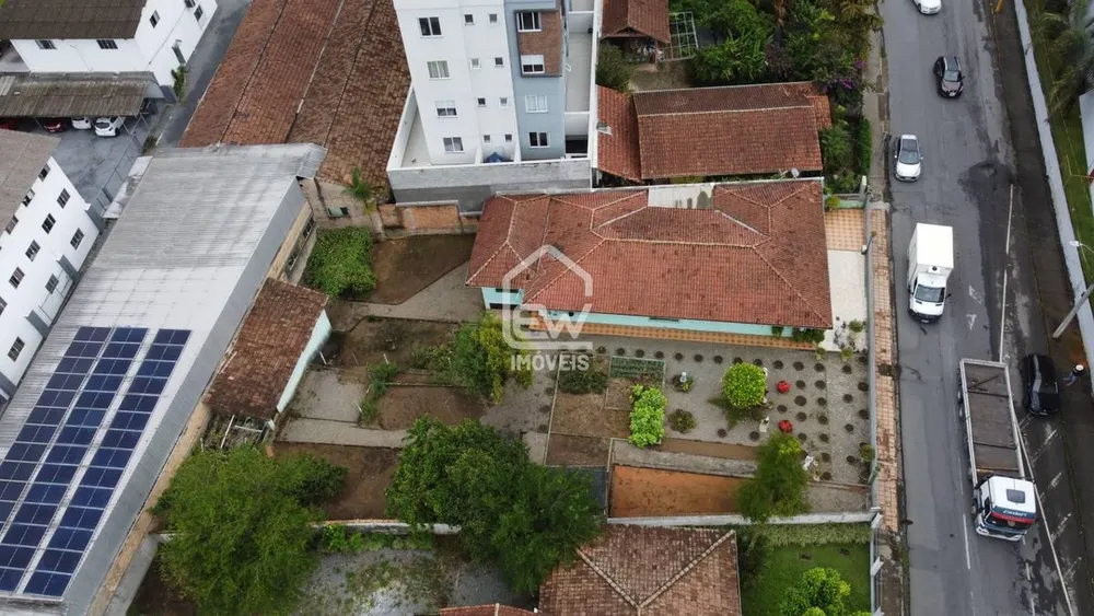 Depósito-Galpão, 973 m² - Foto 1