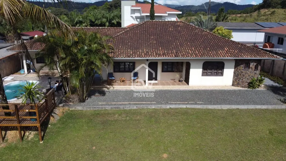 Casa, 4 quartos, 980 m² - Foto 1