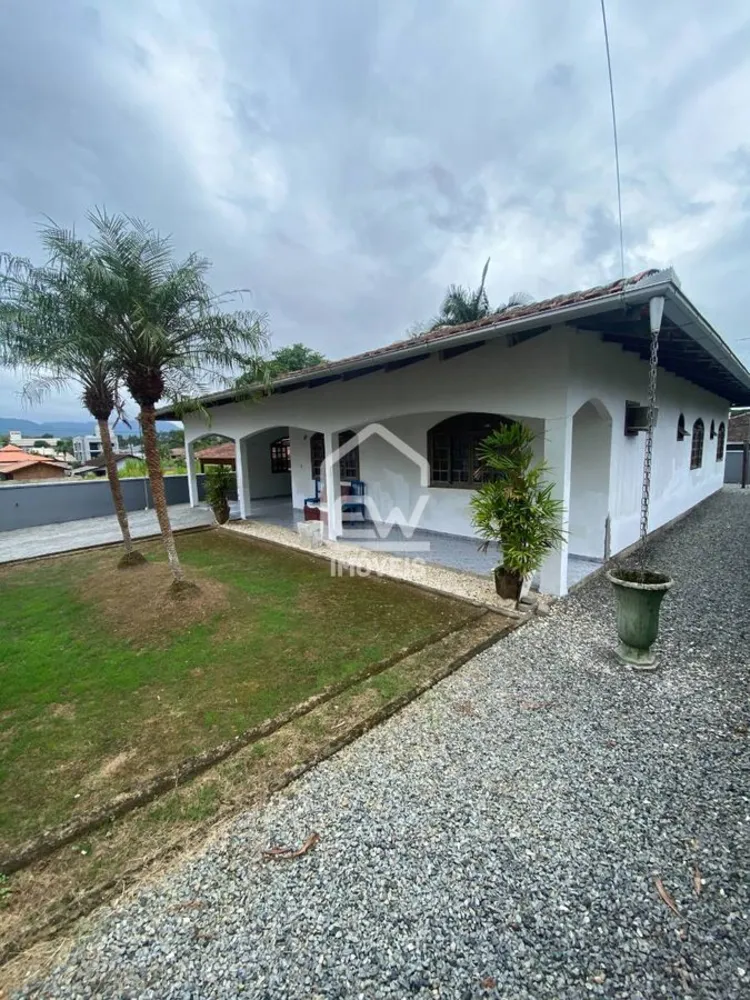 Casa, 3 quartos, 374 m² - Foto 1