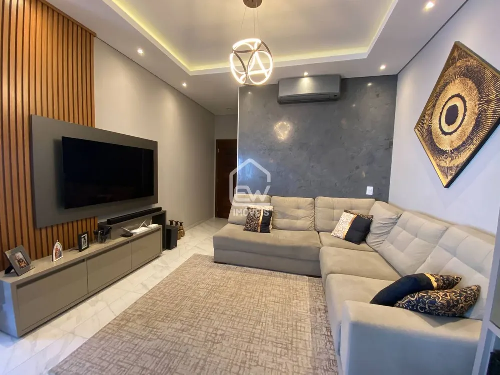 Casa, 3 quartos, 330 m² - Foto 2