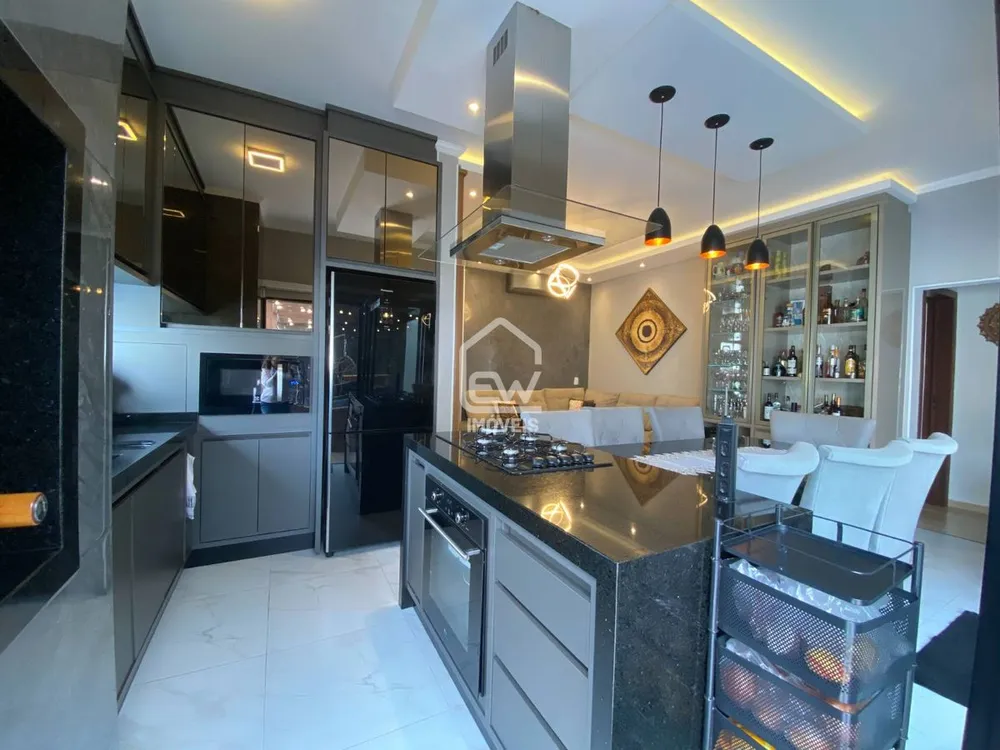Casa, 3 quartos, 330 m² - Foto 6