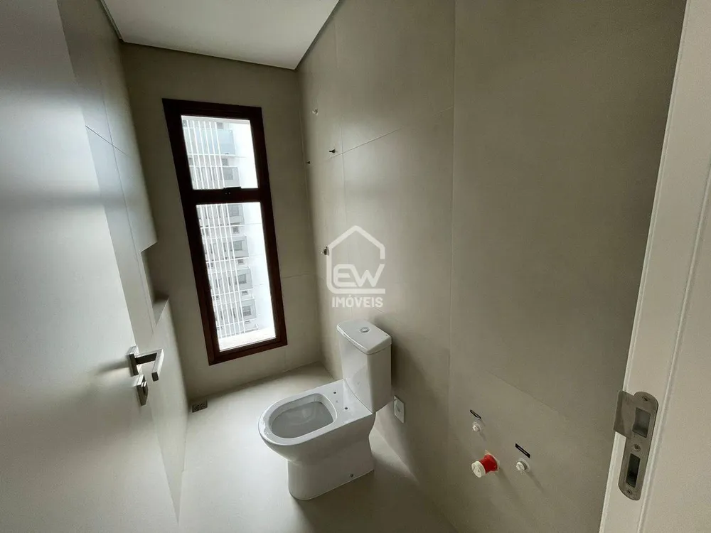 Apartamento, 4 quartos, 199 m² - Foto 2