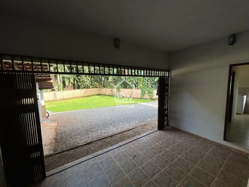 Casa, 4 quartos, 1368 m² - Foto 4