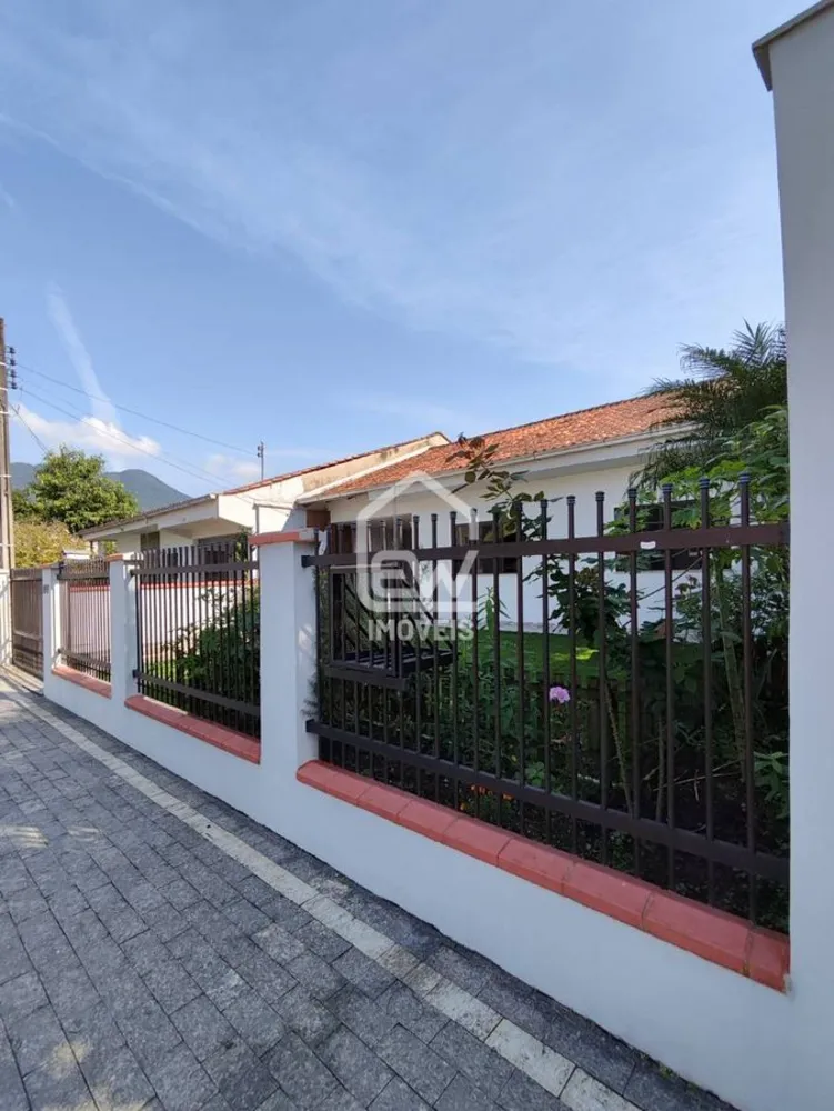 Casa, 3 quartos, 288 m² - Foto 3