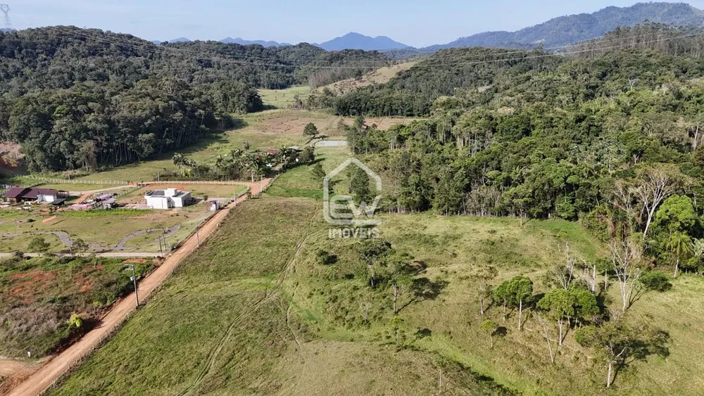 Sítio, 1 quarto, 21 hectares - Foto 11