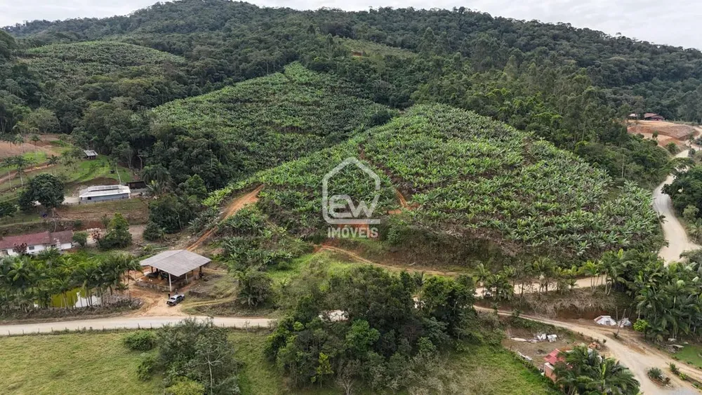 Sobrado, 4 quartos, 125000 m² - Foto 1