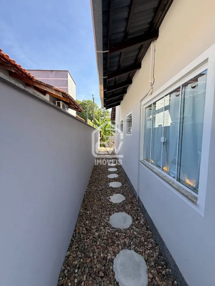 Casa, 2 quartos, 384 m² - Foto 1