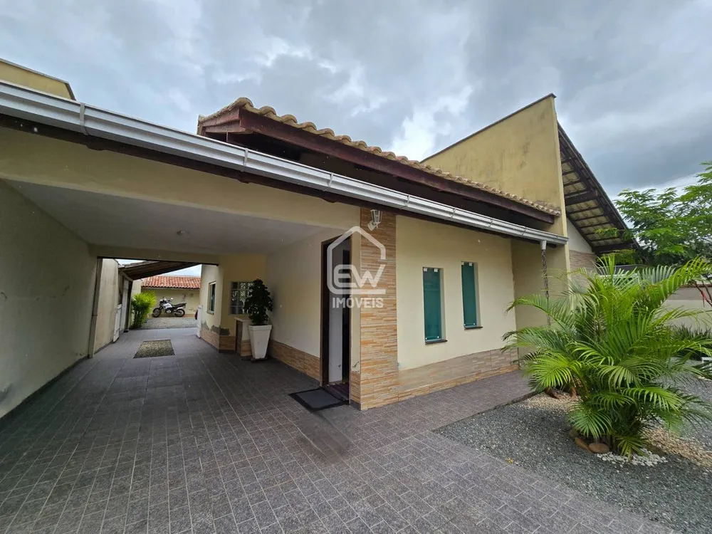 Casa, 3 quartos, 368 m² - Foto 1