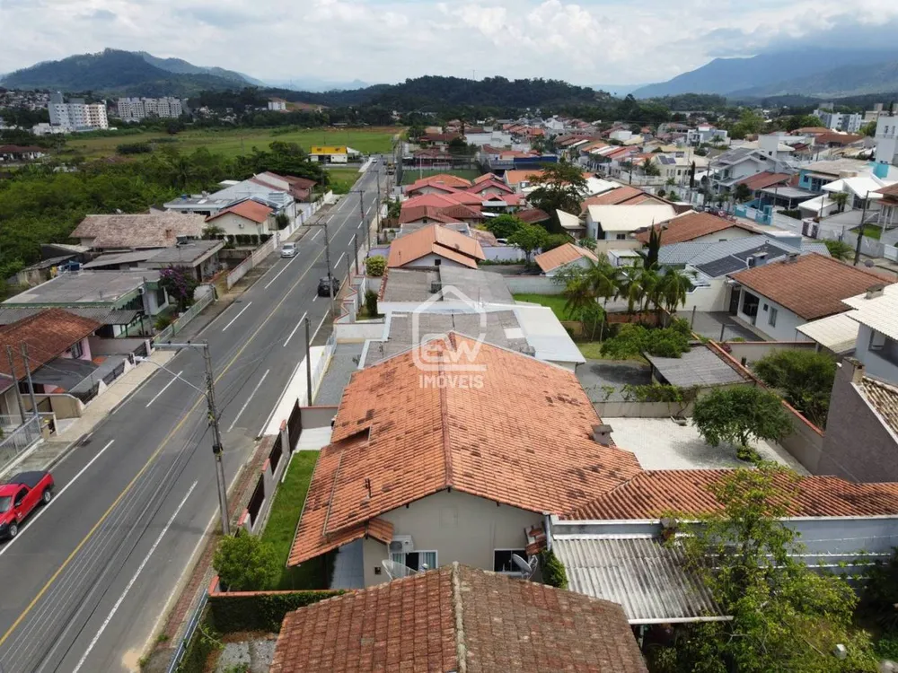 Casa, 4 quartos, 179 m² - Foto 3