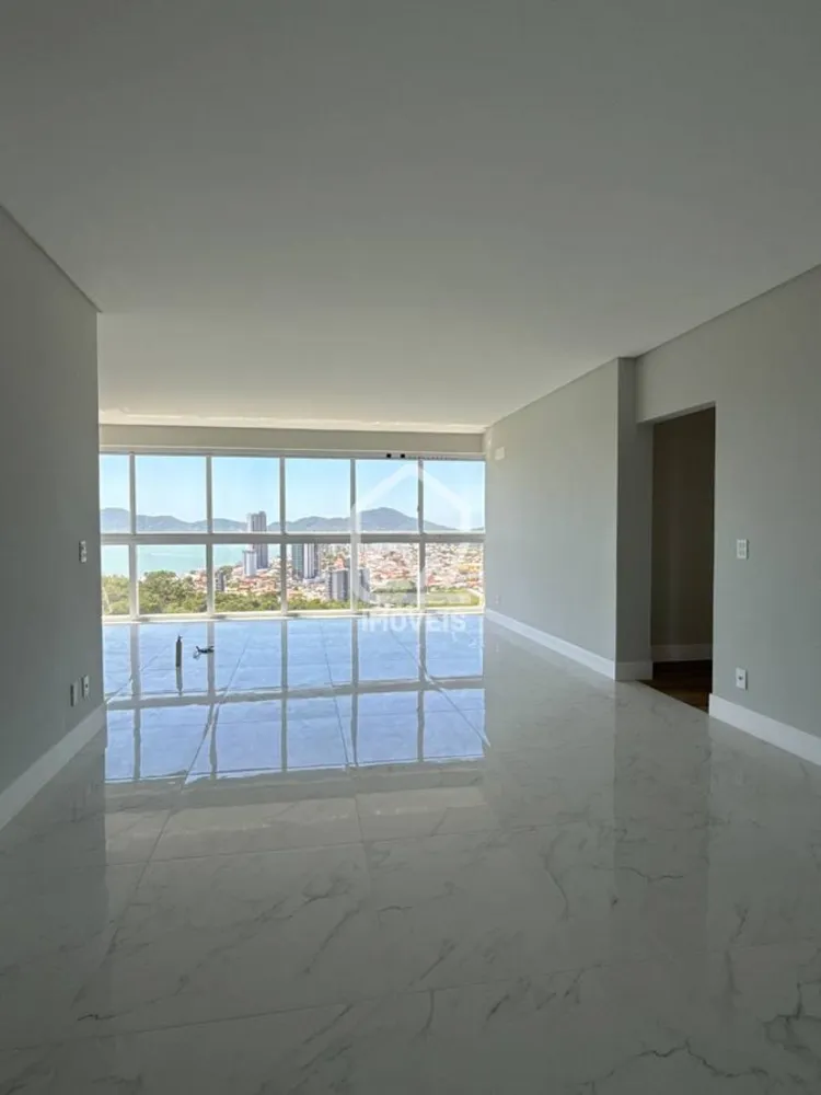 Apartamento, 3 quartos, 121 m² - Foto 3