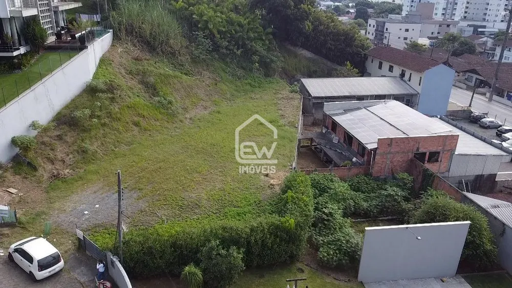 Terreno, 1356 m² - Foto 1