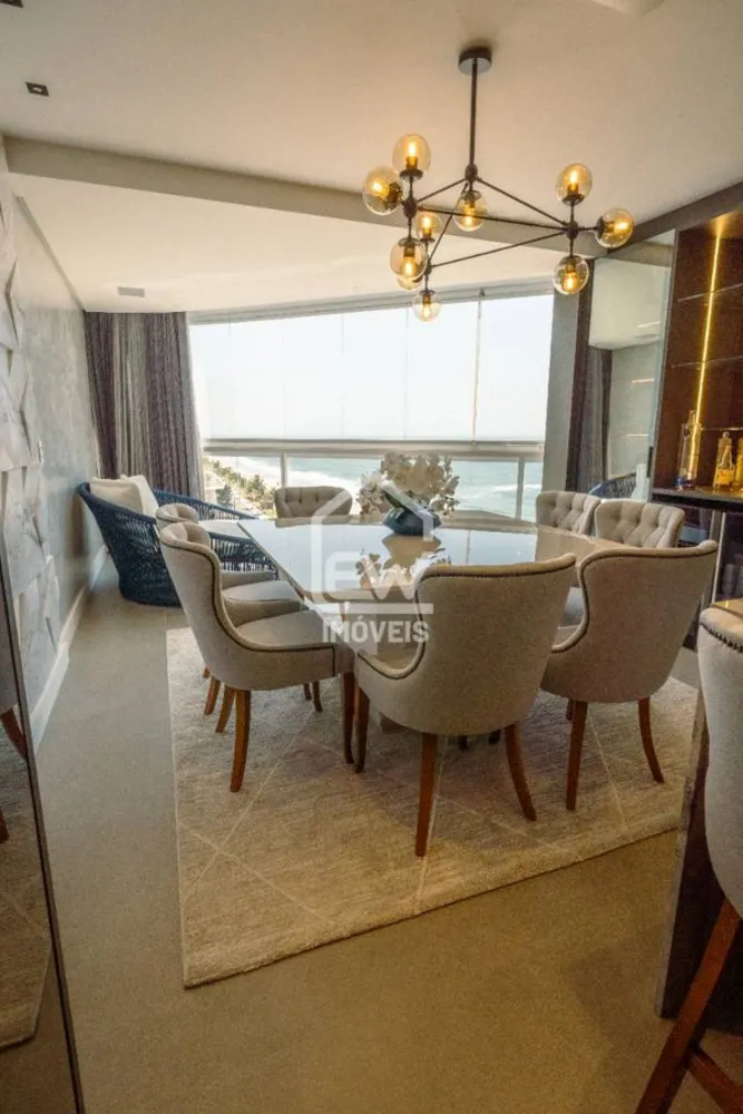 Apartamento, 3 quartos, 244 m² - Foto 2