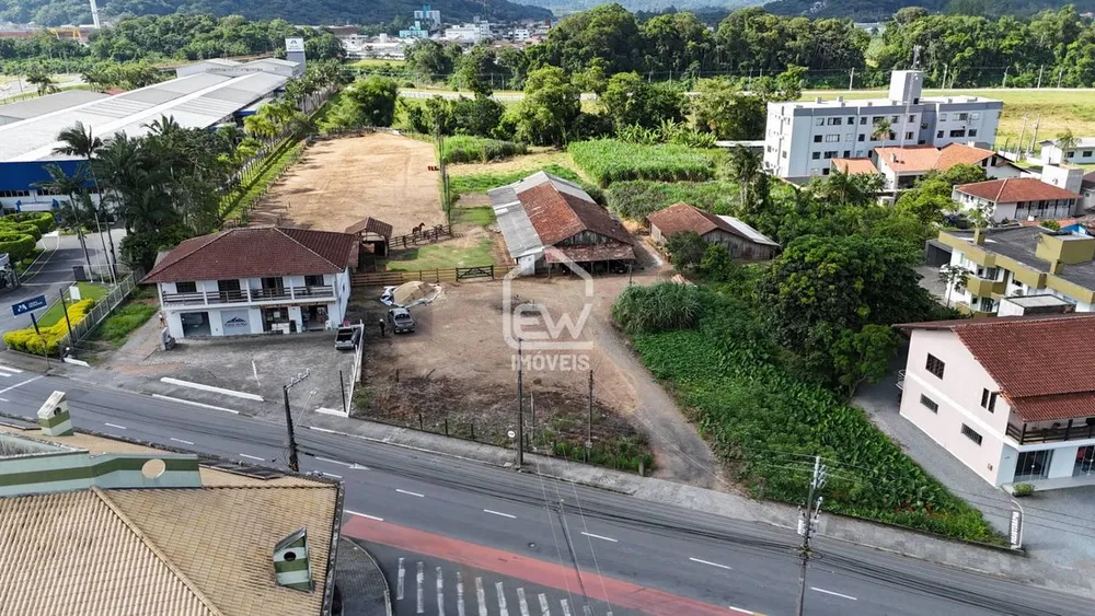 Casa, 1 quarto, 12642 m² - Foto 2