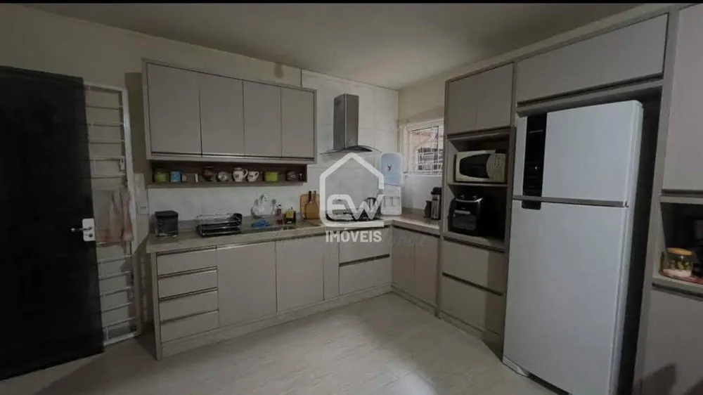 Casa, 3 quartos, 300 m² - Foto 2