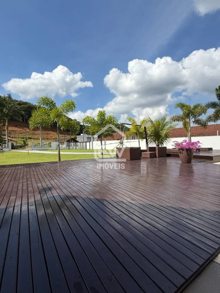 Casa, 3 quartos, 2057 m² - Foto 8