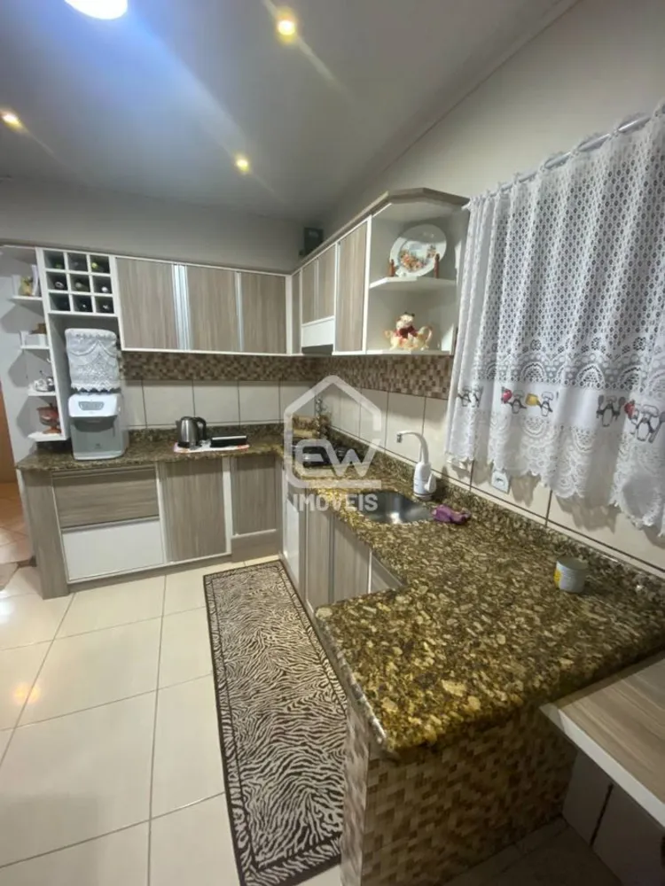 Casa, 4 quartos, 315 m² - Foto 3