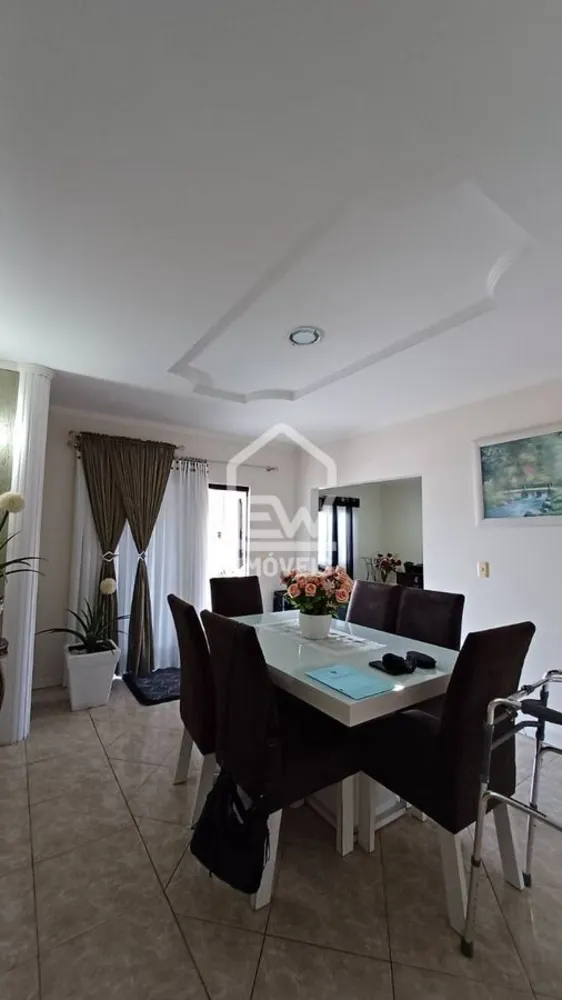 Casa, 3 quartos, 170 m² - Foto 2