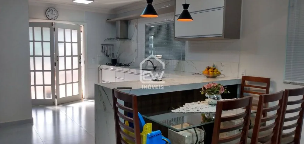 Casa, 3 quartos, 531 m² - Foto 3