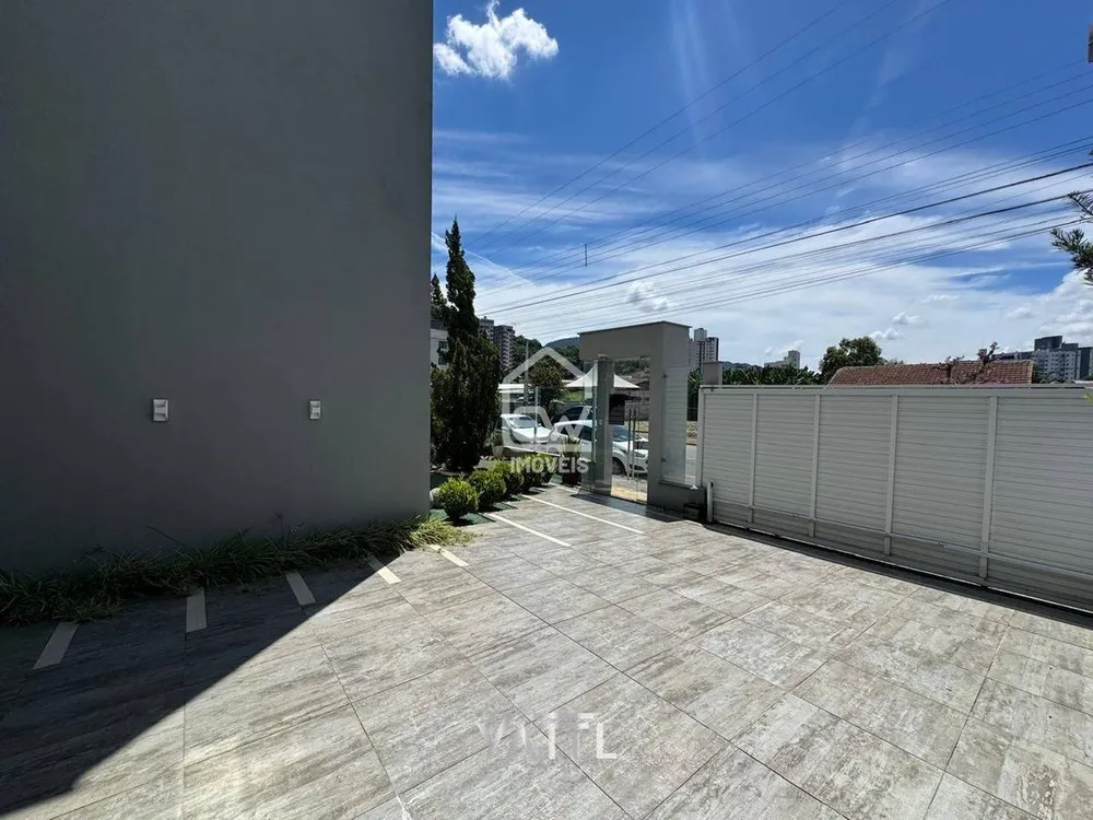 Sobrado, 4 quartos, 311 m² - Foto 8
