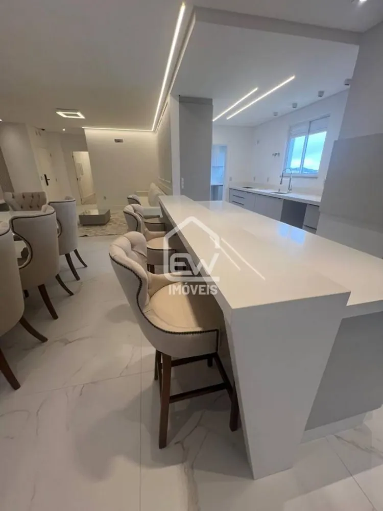 Apartamento, 3 quartos, 227 m² - Foto 3