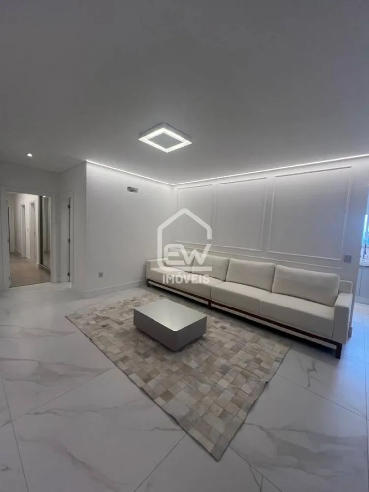 Apartamento, 3 quartos, 227 m² - Foto 1