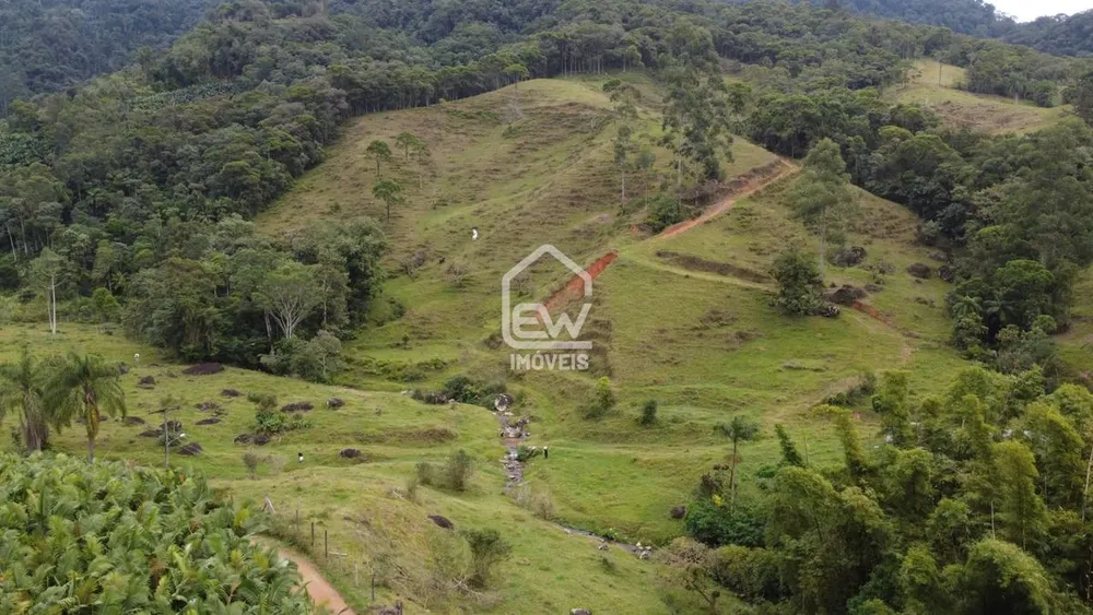 Sítio, 1 quarto, 28 hectares - Foto 2