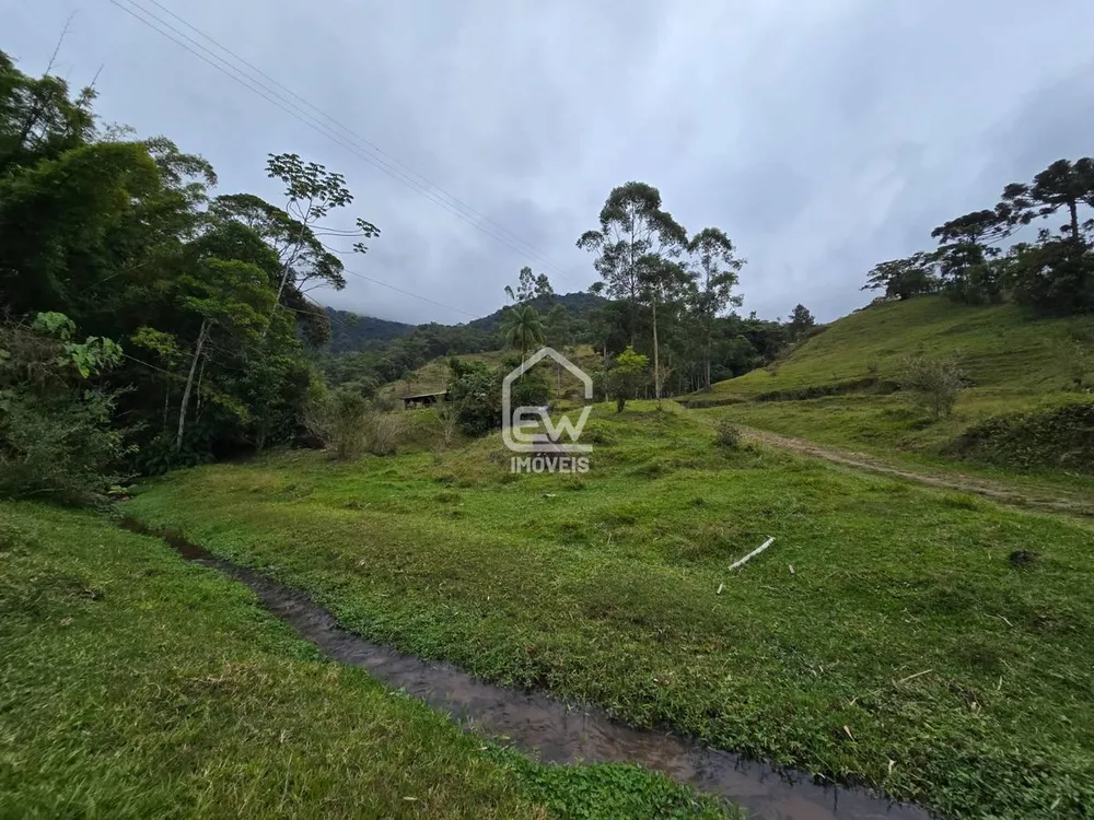 Sítio, 1 quarto, 28 hectares - Foto 4
