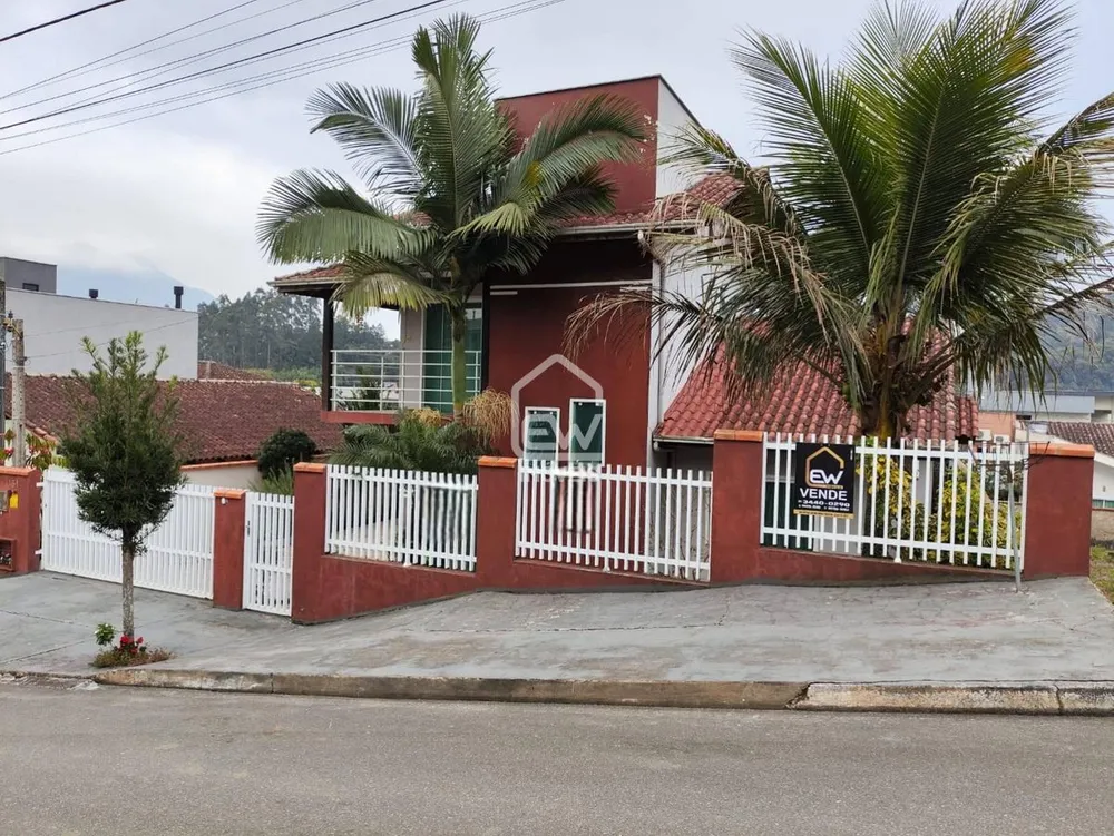 Casa, 3 quartos, 360 m² - Foto 1