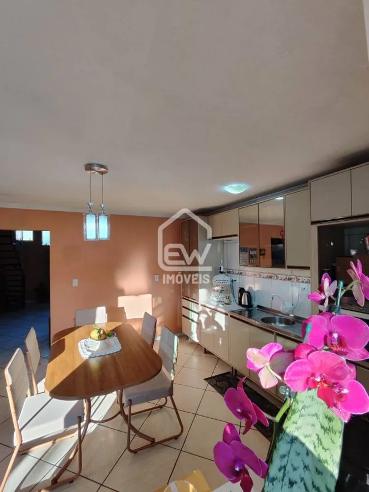 Casa, 3 quartos, 360 m² - Foto 3