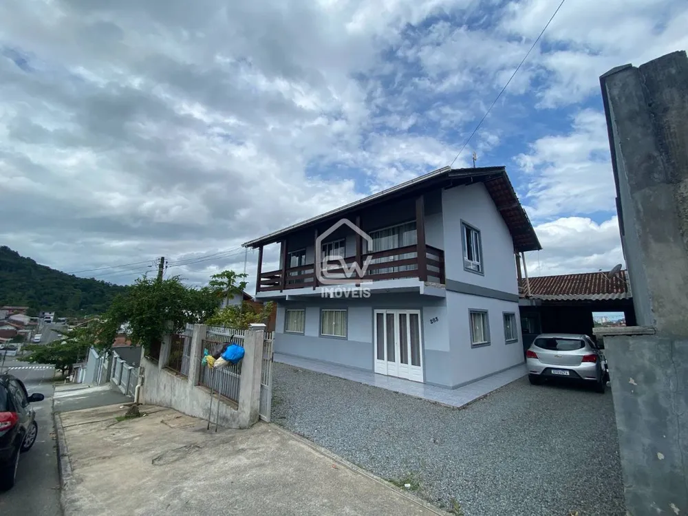 Casa, 3 quartos, 350 m² - Foto 2