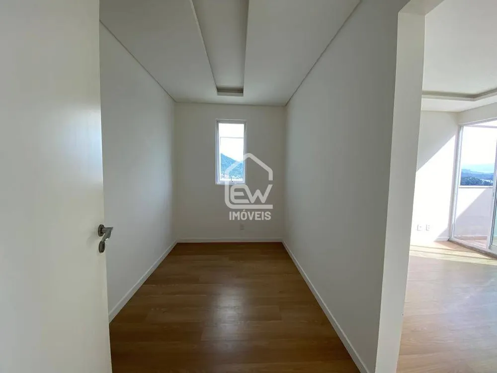 Cobertura, 3 quartos, 322 m² - Foto 4