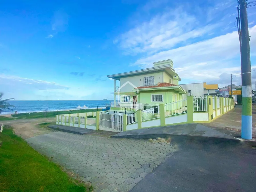 Casa, 6 quartos, 828 m² - Foto 1