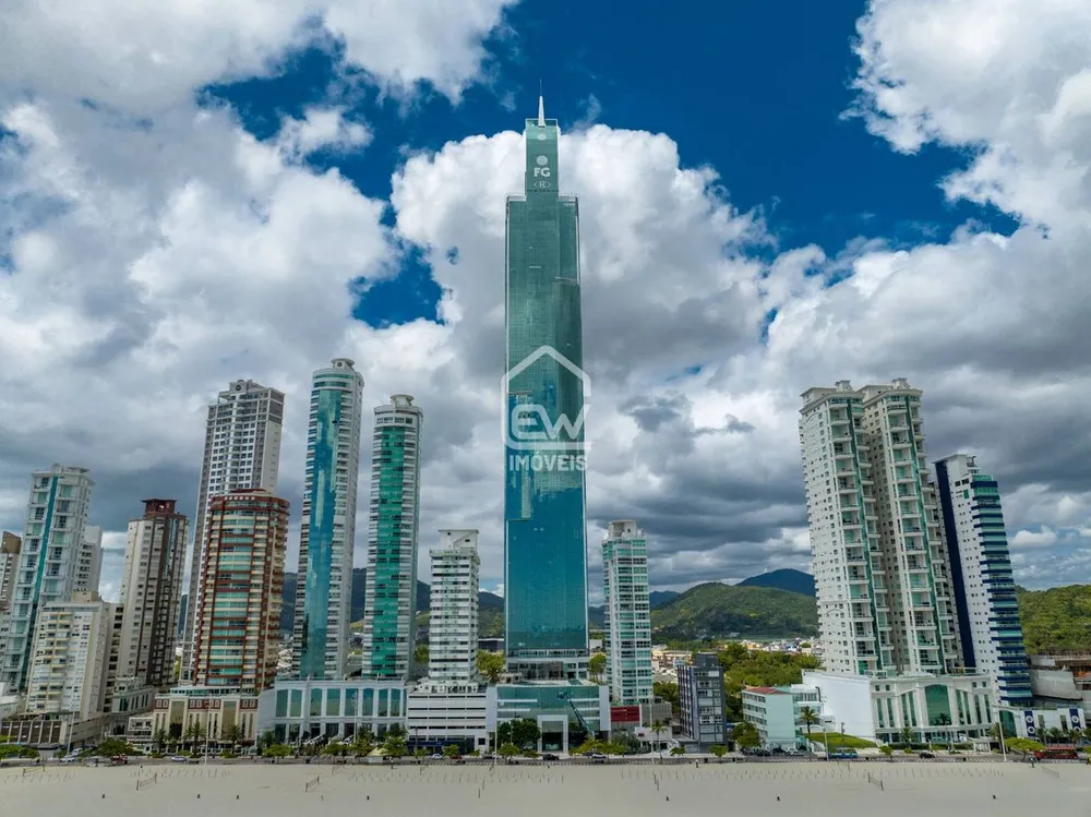 Apartamento, 4 quartos, 217 m² - Foto 1