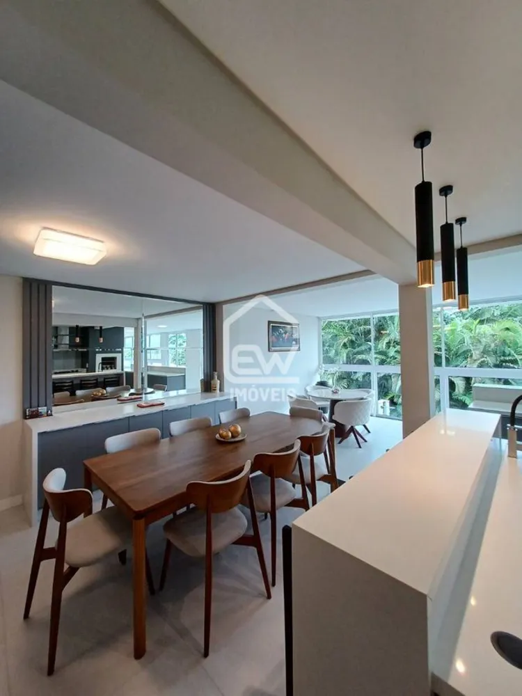Casa, 3 quartos, 322 m² - Foto 1