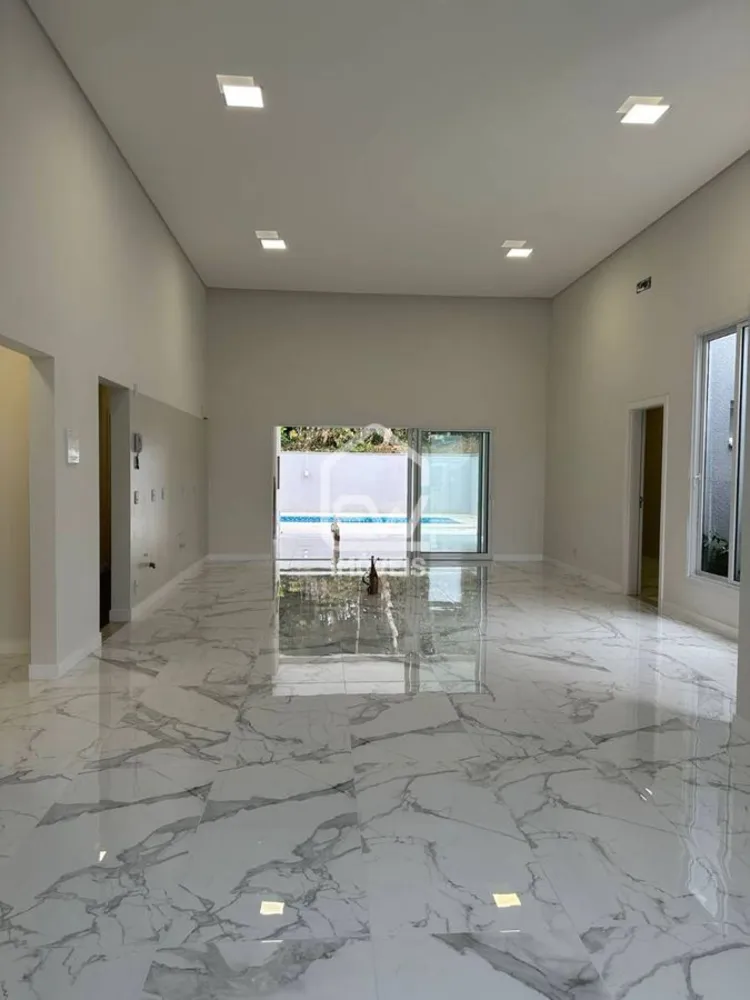 Casa, 3 quartos, 210 m² - Foto 6