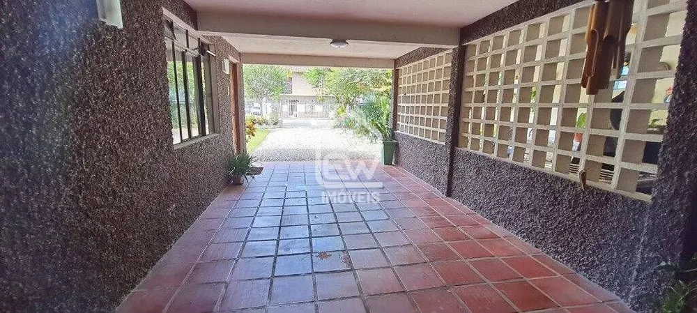 Casa, 5 quartos, 201 m² - Foto 13