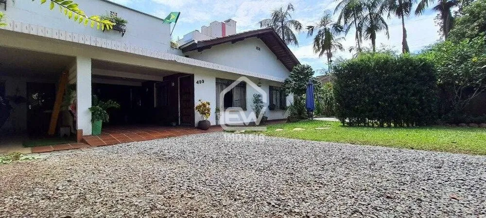 Casa, 5 quartos, 201 m² - Foto 2