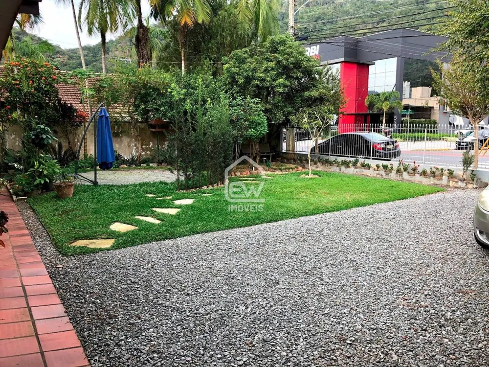 Casa, 5 quartos, 201 m² - Foto 8