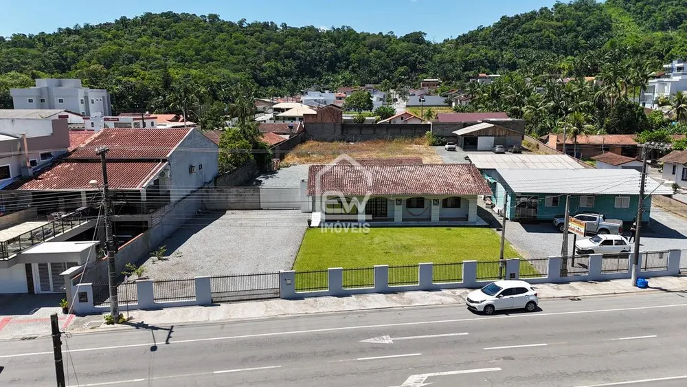 Casa, 4 quartos, 1074 m² - Foto 1