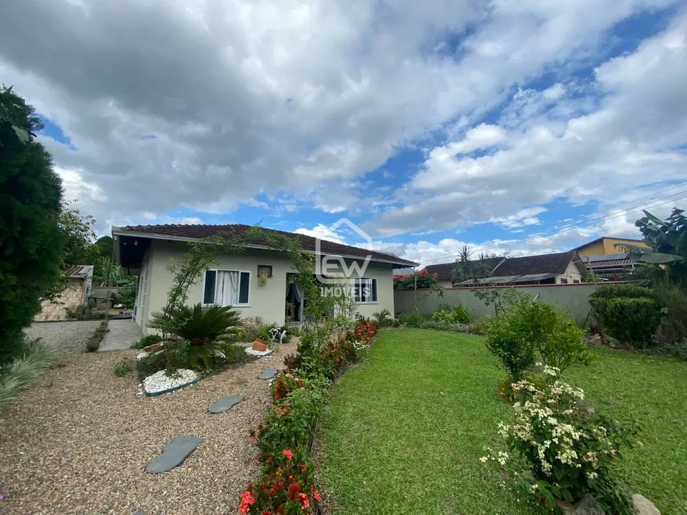 Casa, 4 quartos, 621 m² - Foto 1
