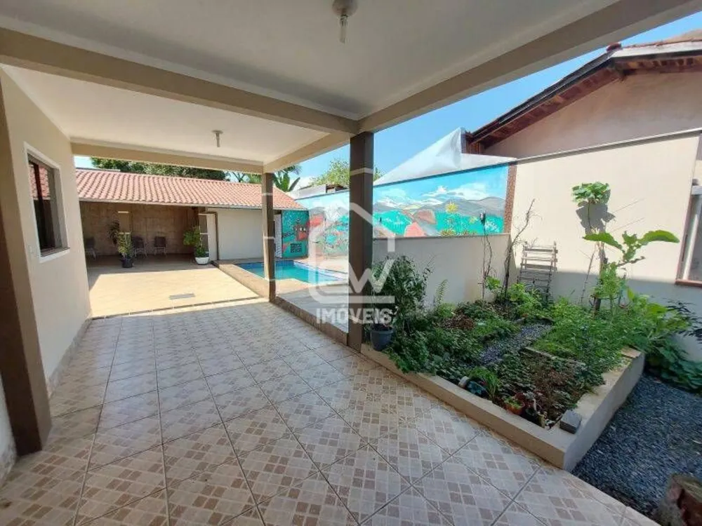 Casa, 5 quartos, 277 m² - Foto 4