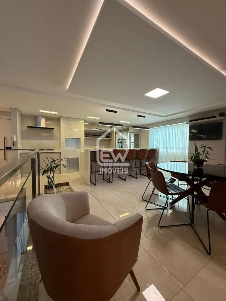 Apartamento, 3 quartos, 232 m² - Foto 1