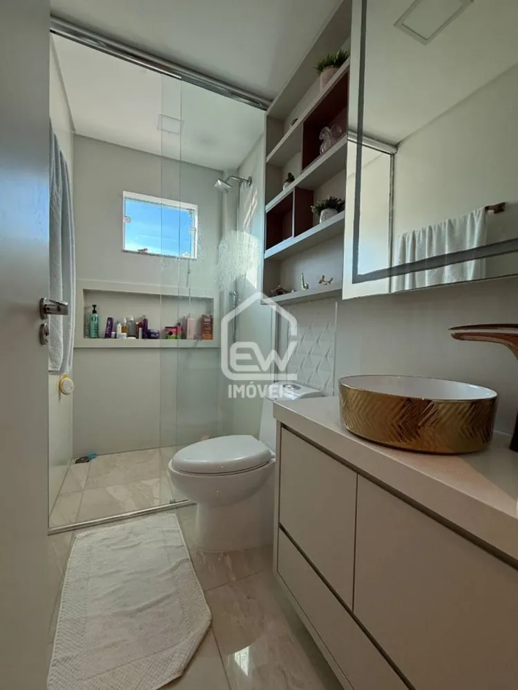 Apartamento, 3 quartos, 232 m² - Foto 2